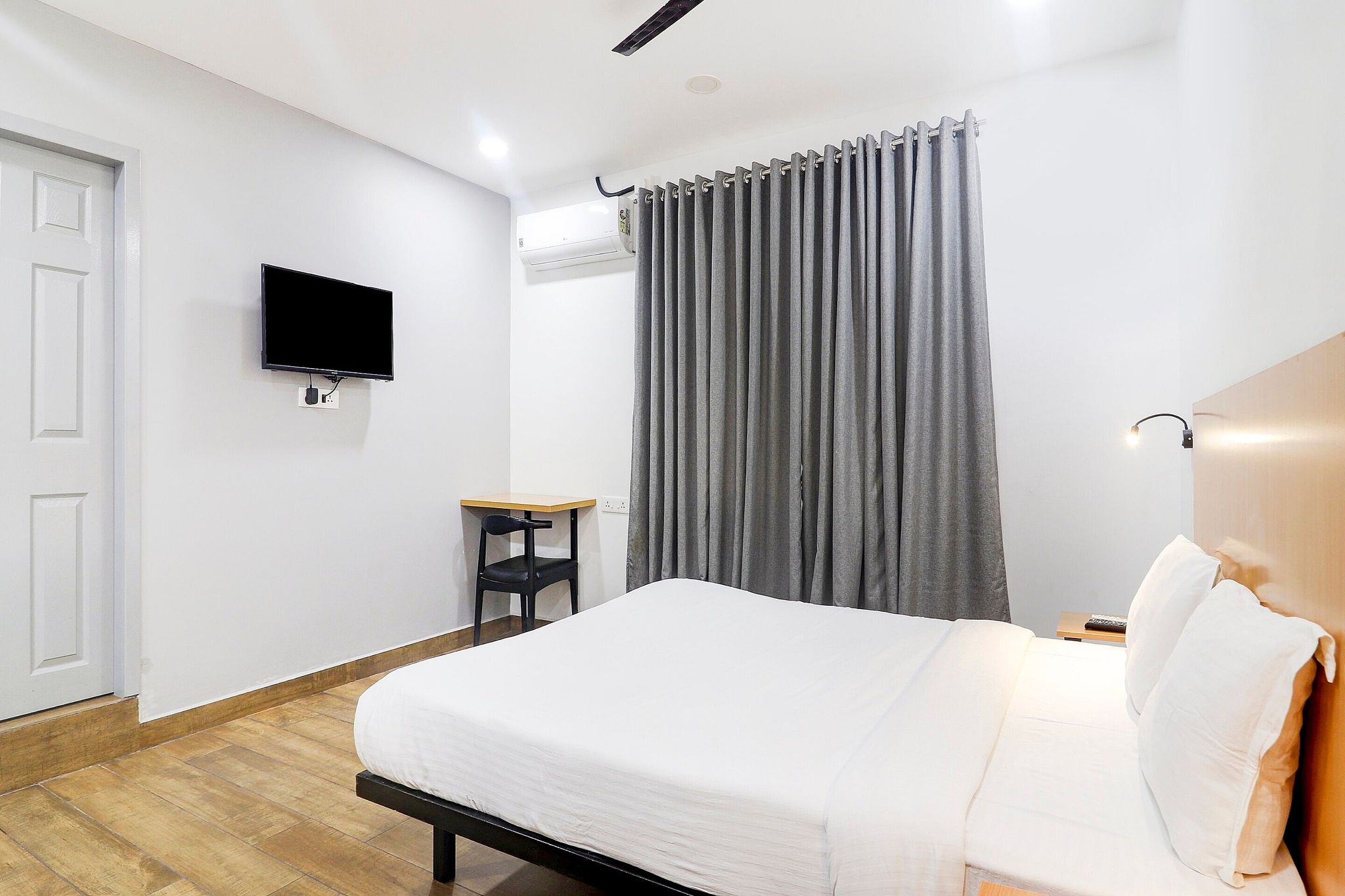 Townhouse Madhapur Near Shilparamam Classic Room 21