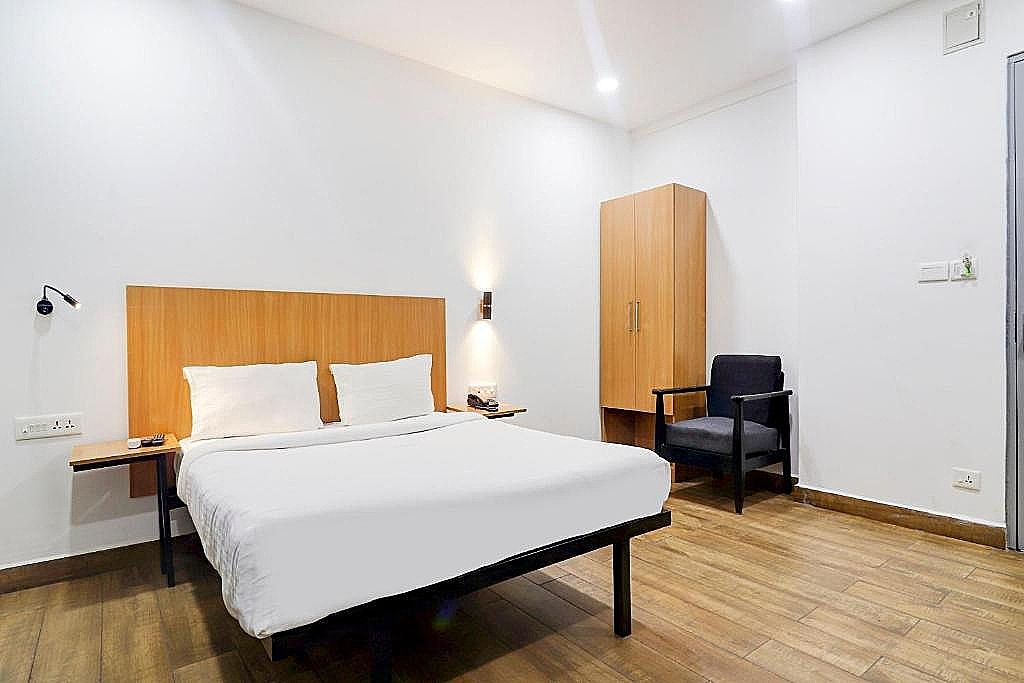 Townhouse Madhapur Near Shilparamam Classic Room 22