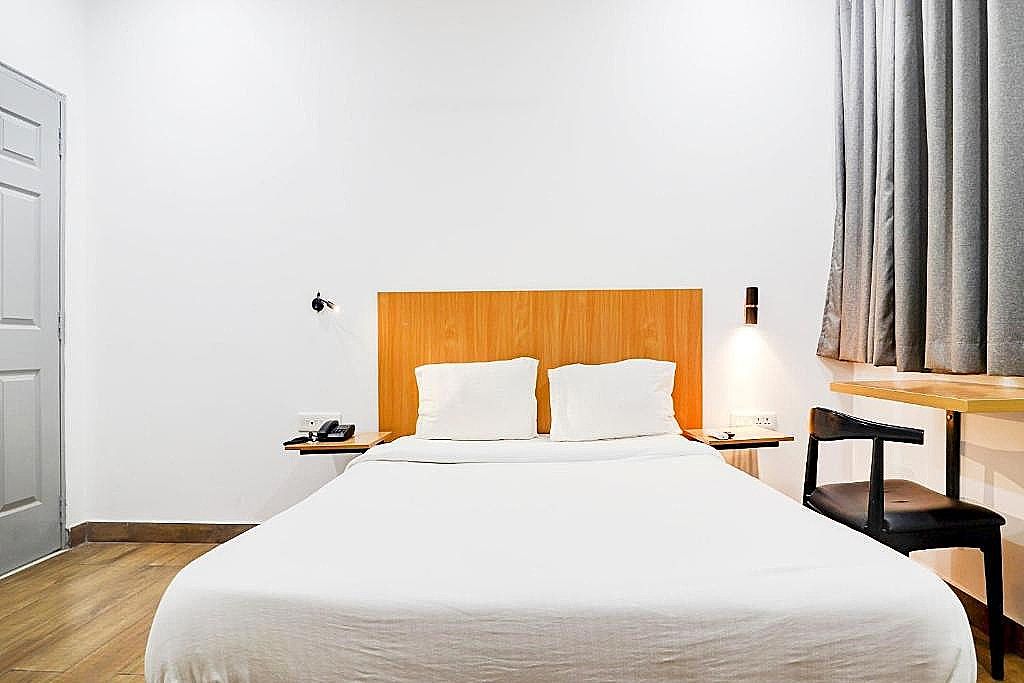 Townhouse Madhapur Near Shilparamam Classic Room 13