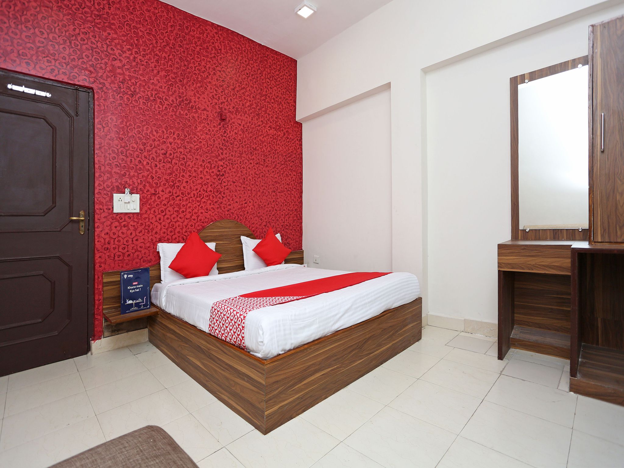Hotel O Jaistambh Chowk Formerly Guru Kirpa Classic Room 6