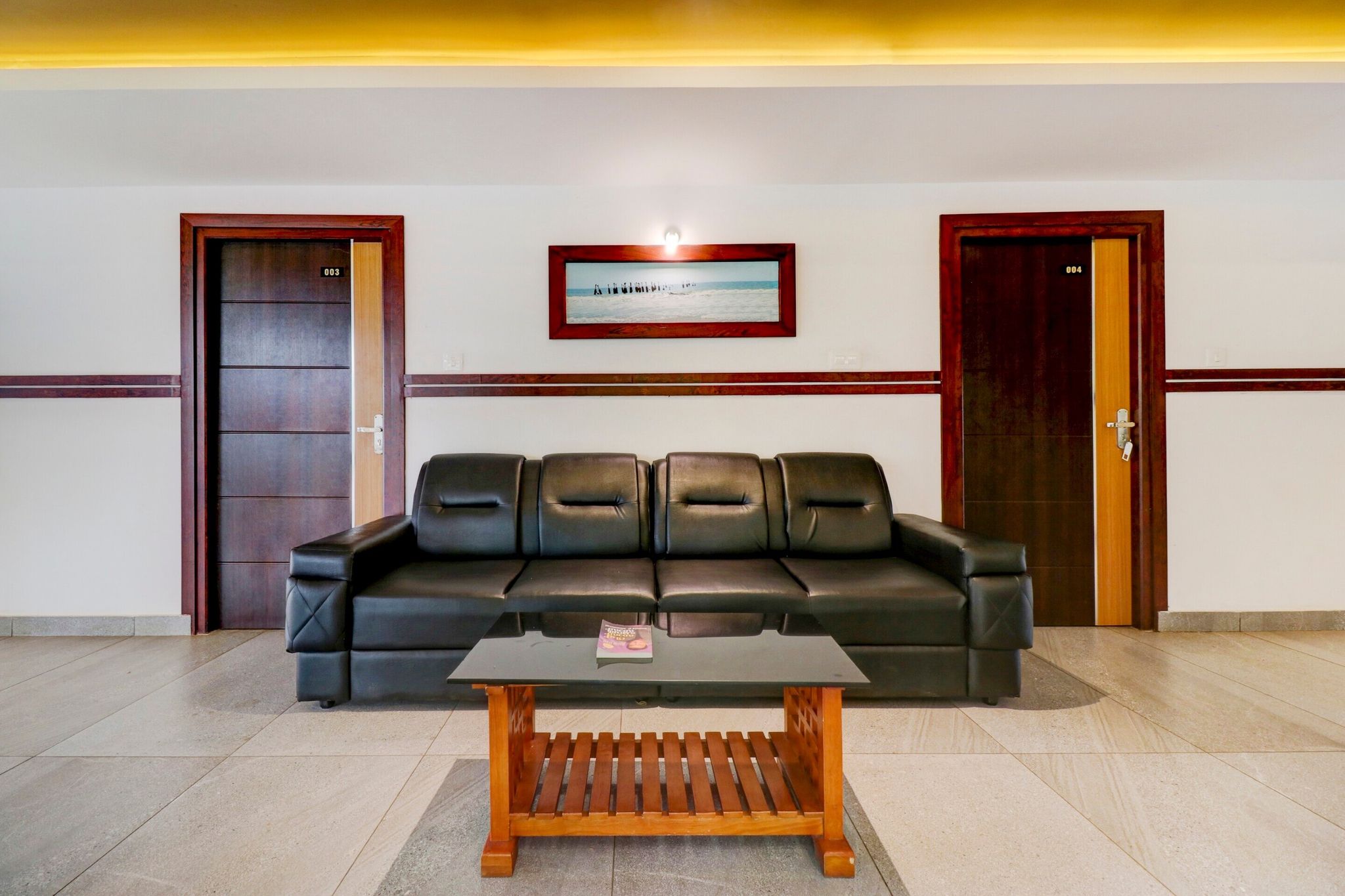 undefined Townhouse OAK Central Suits 3