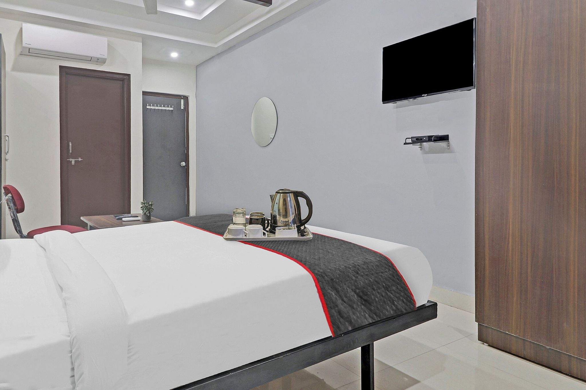 Super Collection O White House Near KIMS Kondapur Classic Room 17