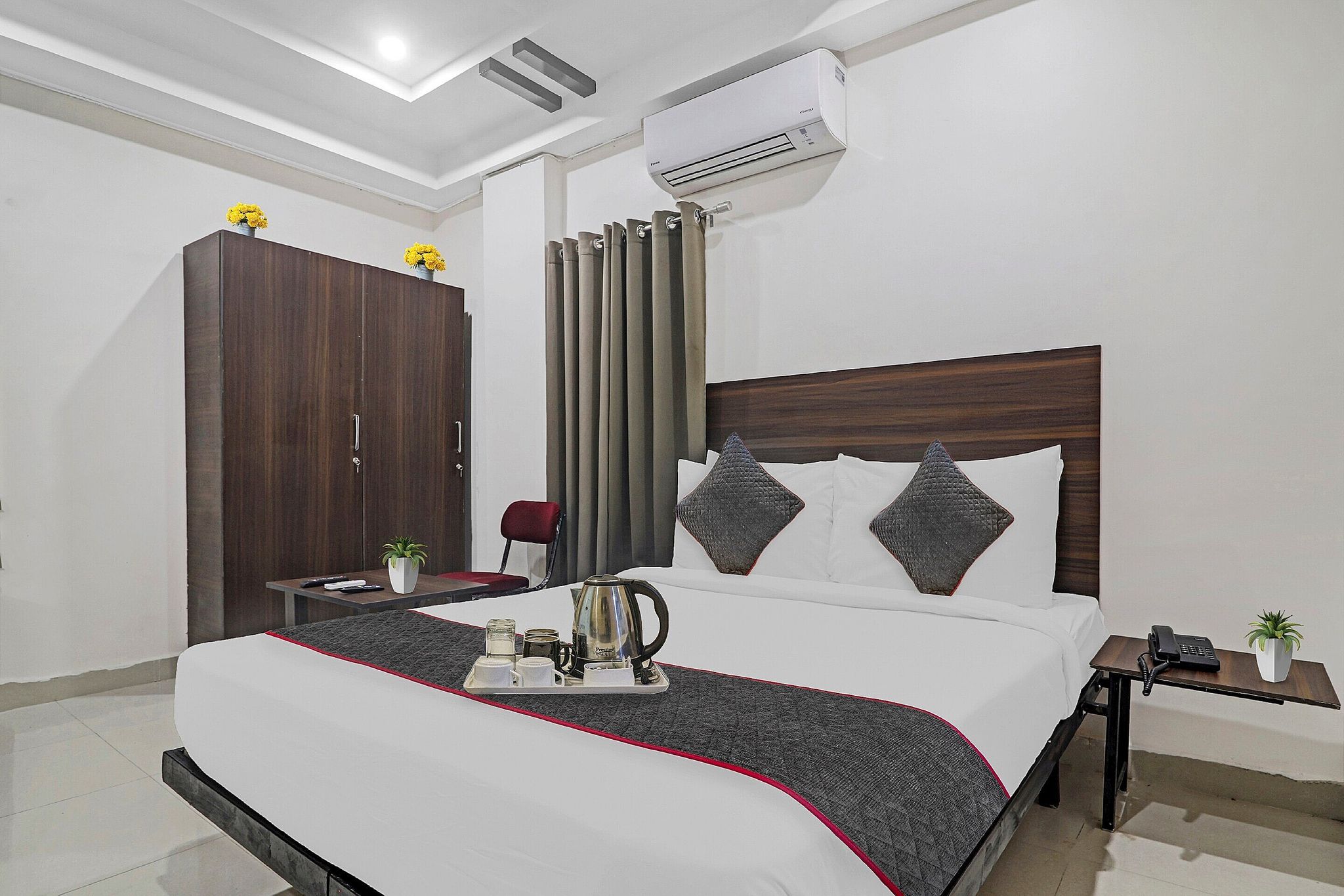 Super Collection O White House Near KIMS Kondapur Classic Room 21
