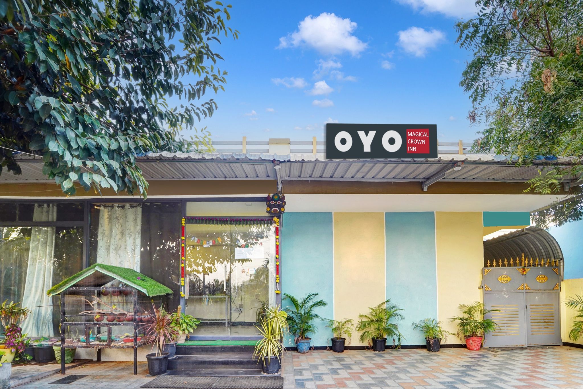 Hotel O Magical Crown Inn