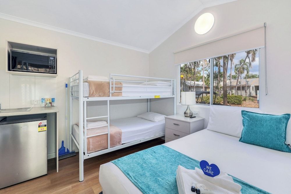 Standard Cabin, Double and Bunk Bed, Park View, BunkBed
