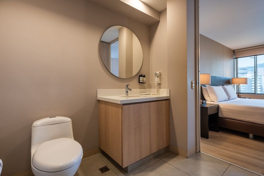 Estelar Apartamentos Medellin Premium Apartment, Multiple Beds (ApartaSuite Estelar Queen Bed) 3