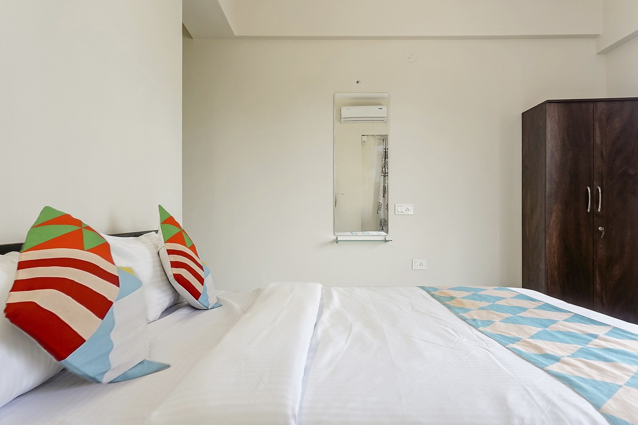 Hotel O Prime Ville Classic 12