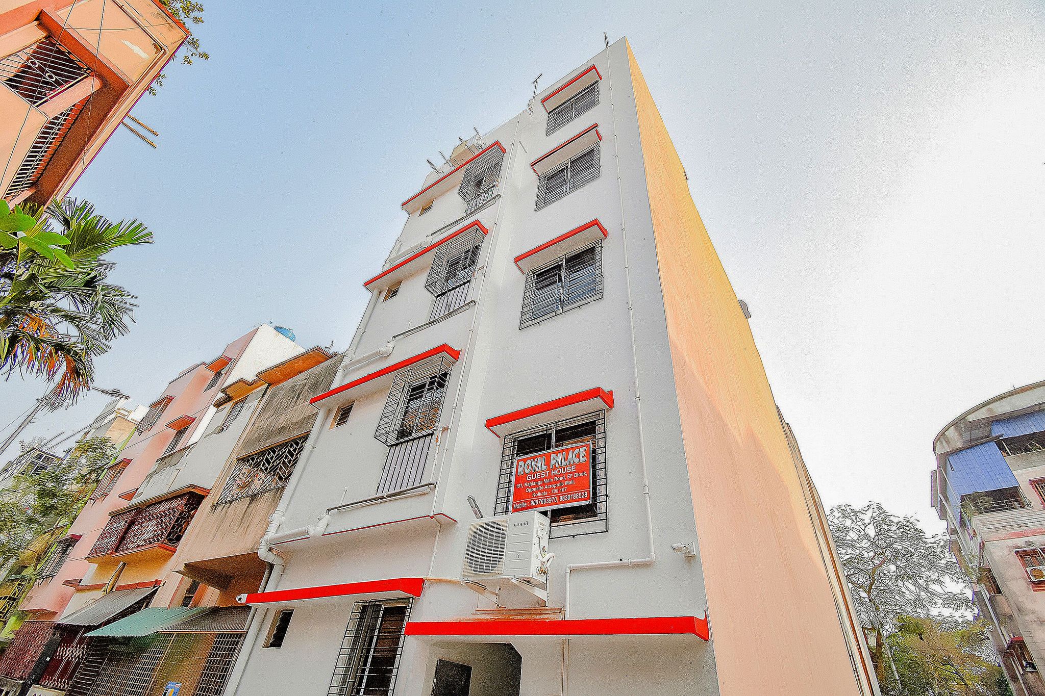 Super Hotel O Royal Palace