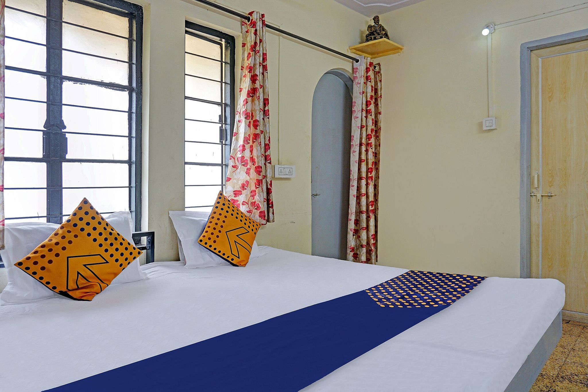 "SPOT ON Hotel Prakash Residency, Near Hanuman Gym Ajmera Colony, Pimpri" SPOT ON NON-AC 11