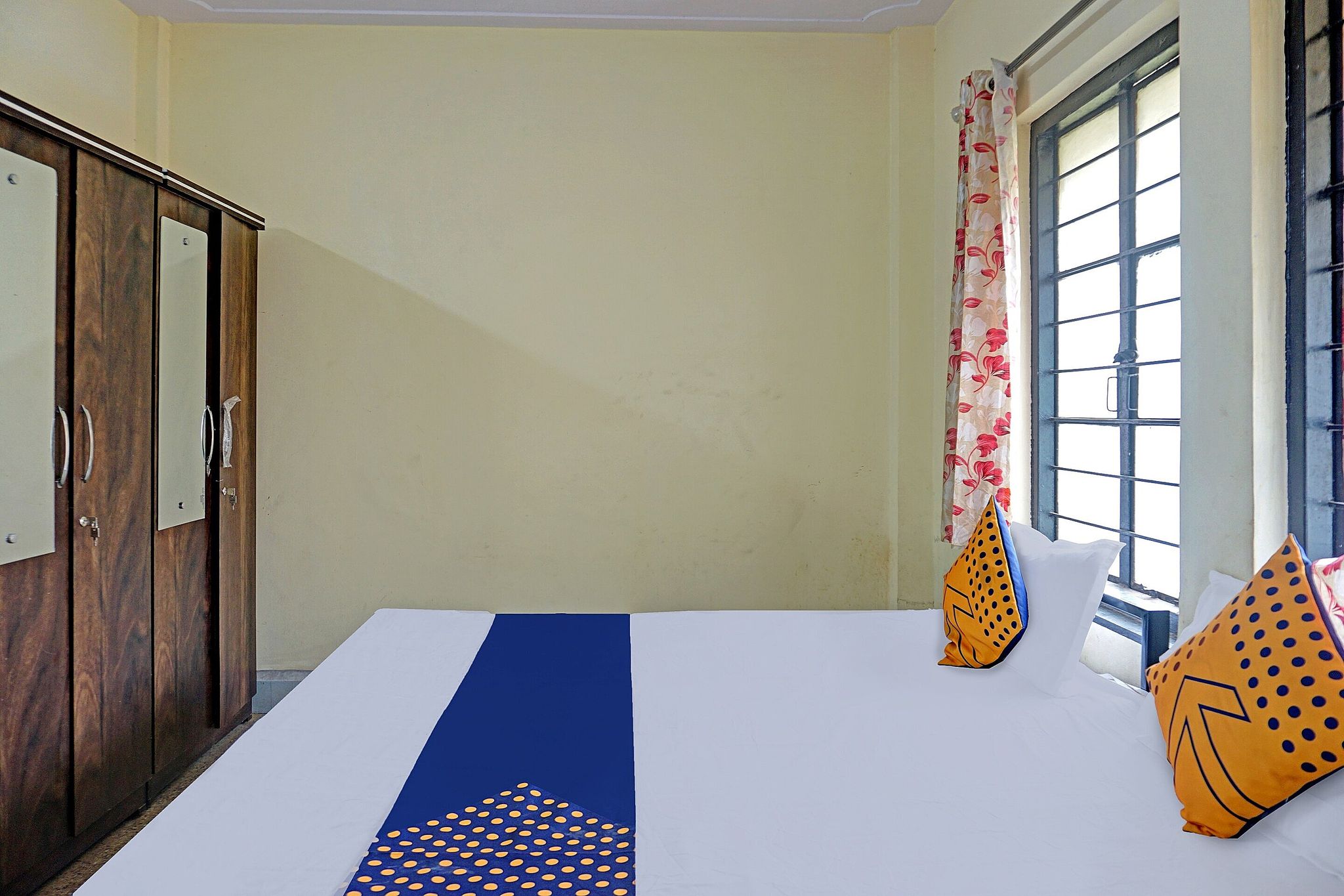 "SPOT ON Hotel Prakash Residency, Near Hanuman Gym Ajmera Colony, Pimpri" SPOT ON NON-AC 12