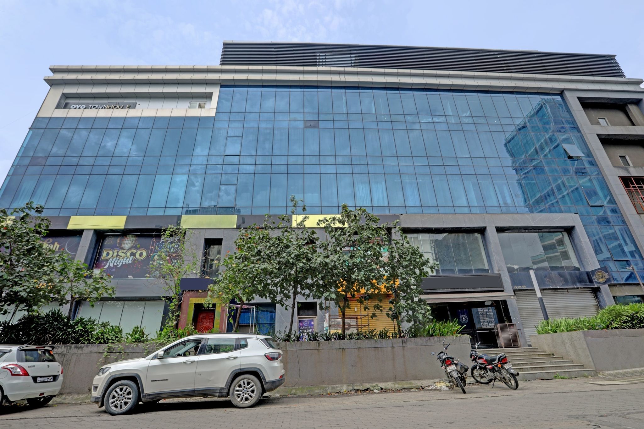 undefined Super Townhouse PBG Mall Vashi 7