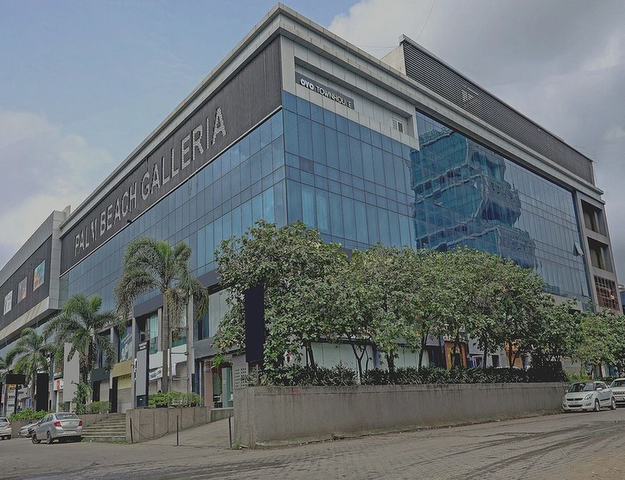 Super Townhouse PBG Mall Vashi