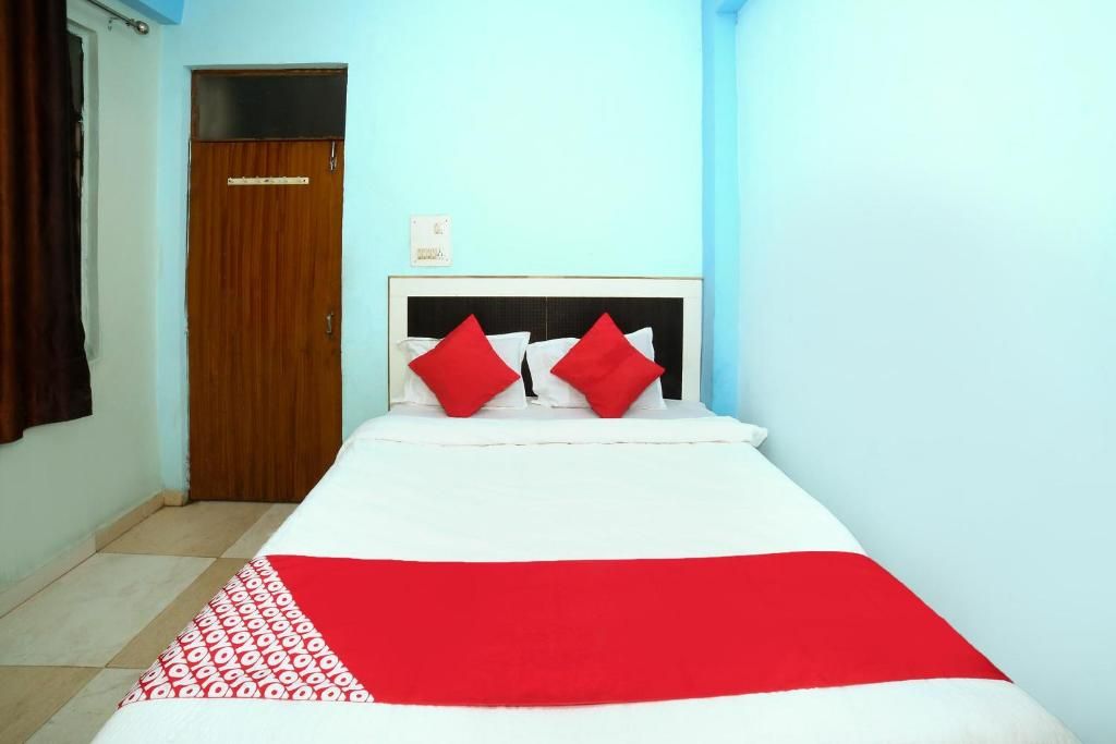 OYO 24714 Ekta My Stay