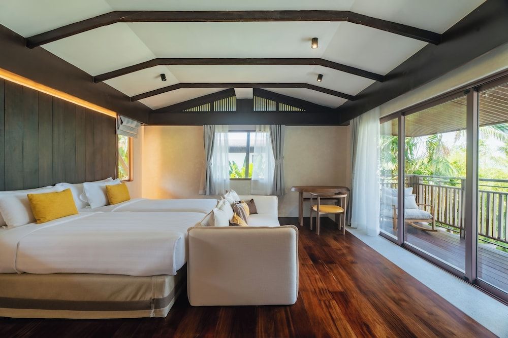 Grand Villa, 3 Bedrooms, Private Pool, Beachfront (Lux)