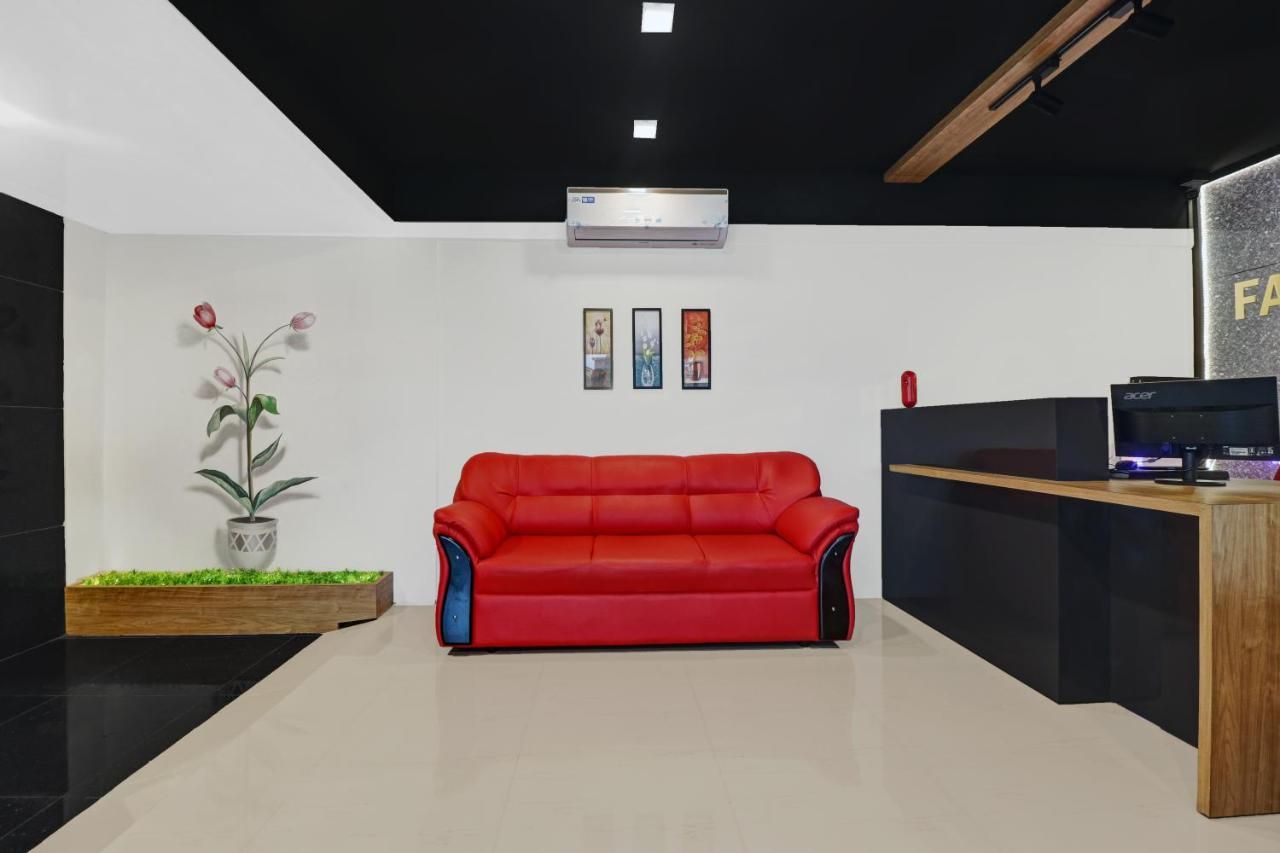 undefined Itsy By Treebo - Fathima Palace 9