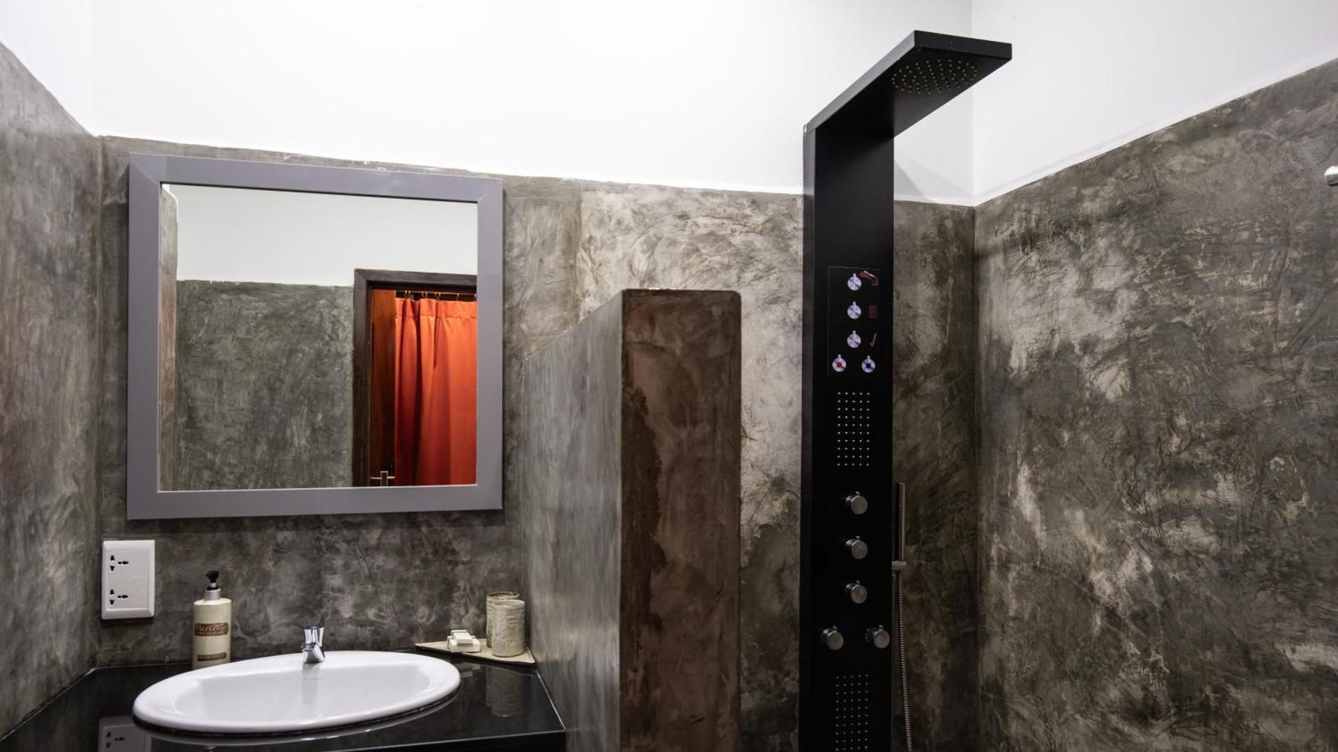 Deluxe Double or Twin Room with Garden View