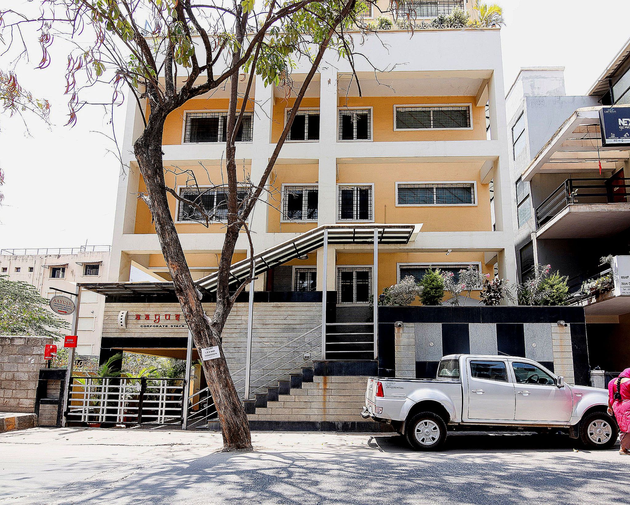undefined OYO Flagship 8252 Aayush Corporate Stays 7