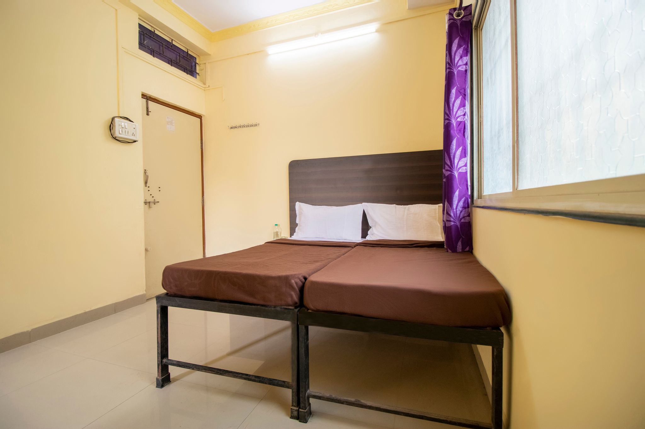 SPOT ON Shree Gajanan SPOT ON NON-AC 13