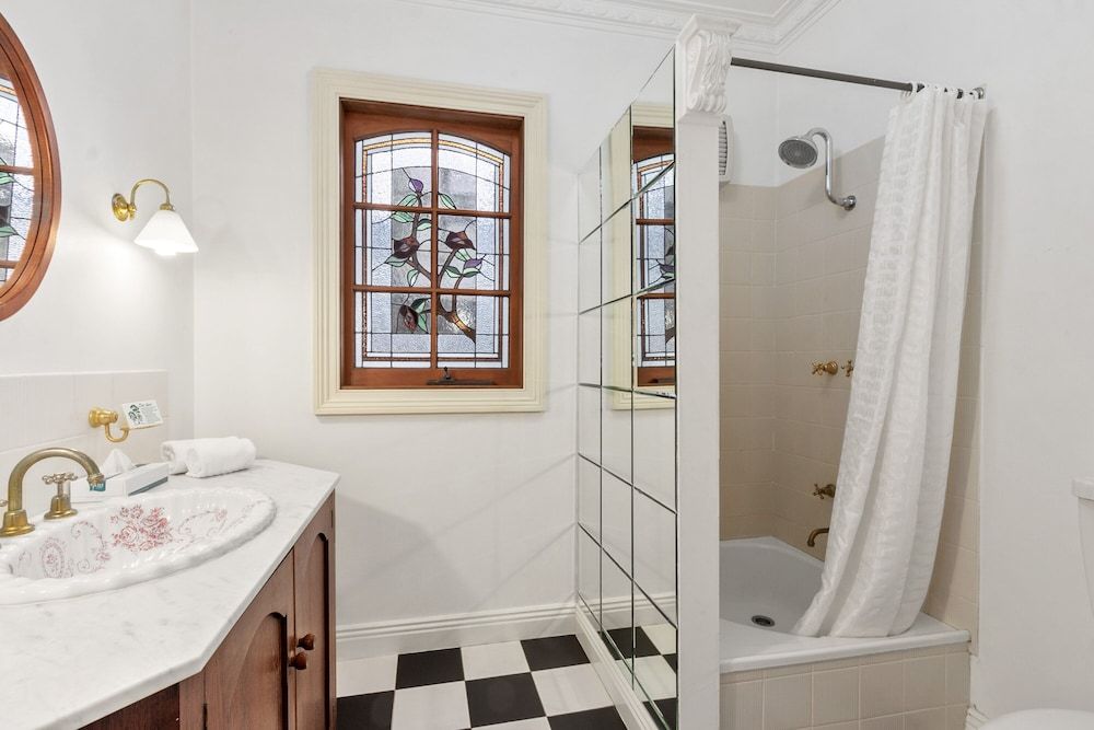 Grosvenor Court Apartments Hobart Three Bedroom House (Grosvenor Street) 4