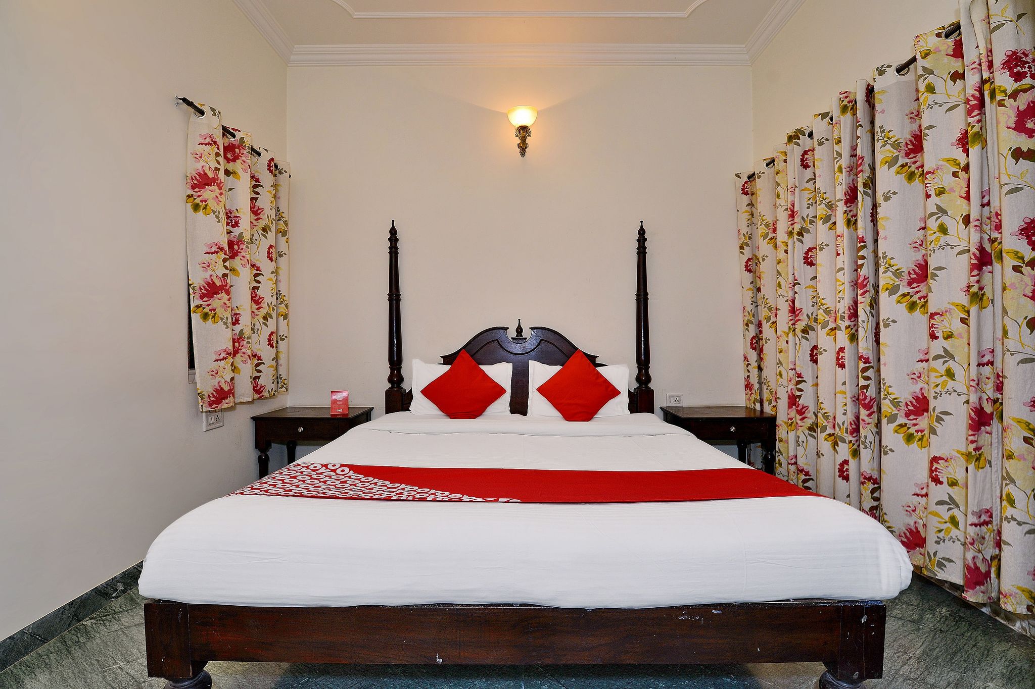Super Hotel O Tordi Haveli Classic Room