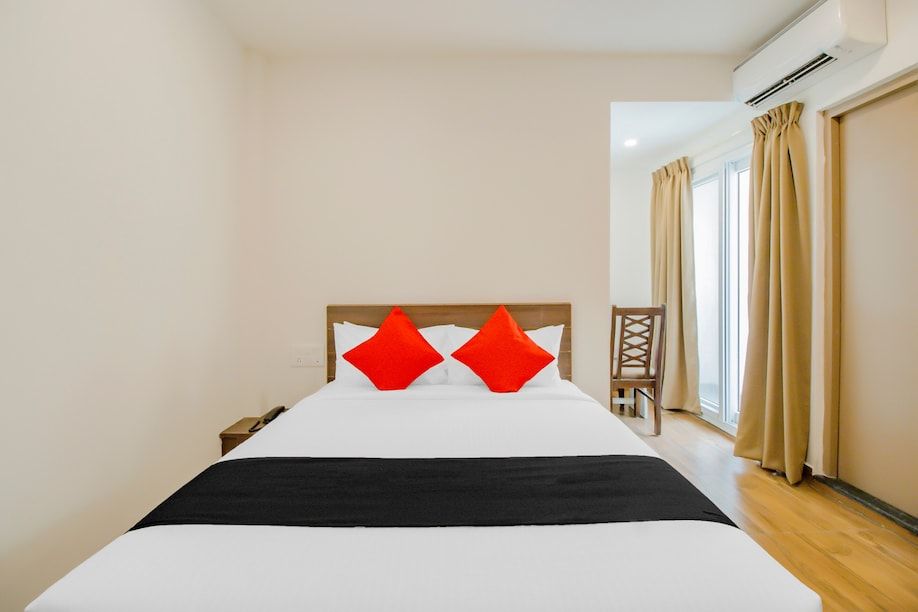 Deluxe Room with Balcony