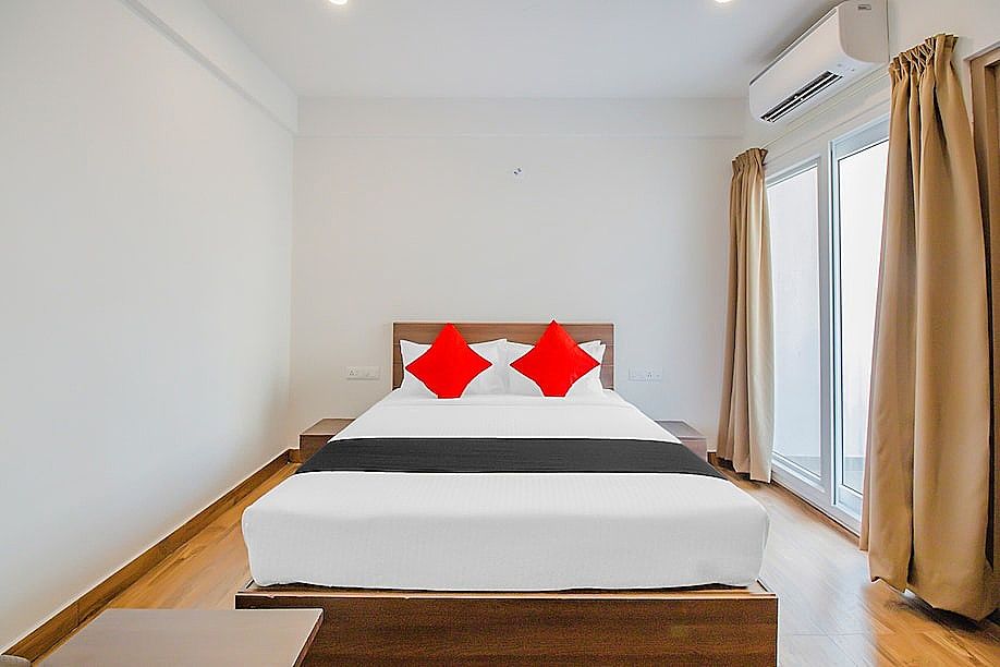 Deluxe Room with Balcony