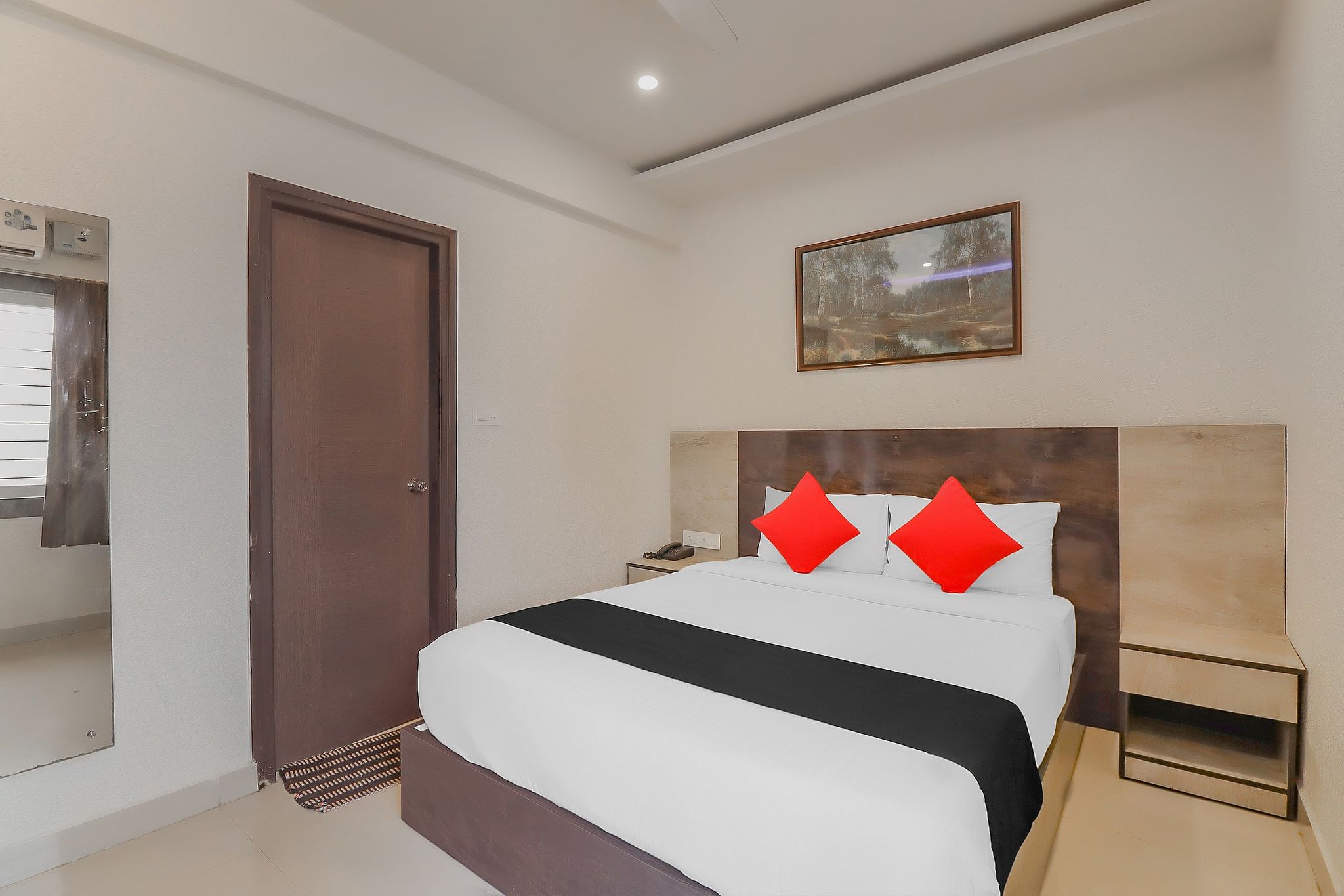 undefined Capital O Royal Galaxy Finesse Near Phoenix Marketcity 10