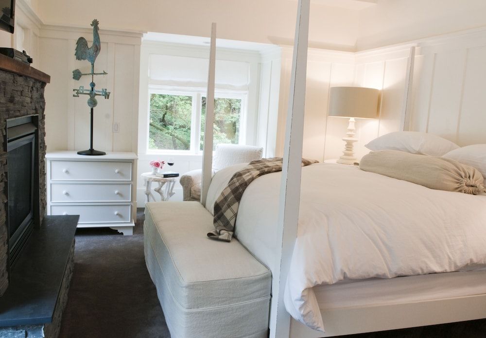 Farmhouse Inn Junior Suite (Barn) 2