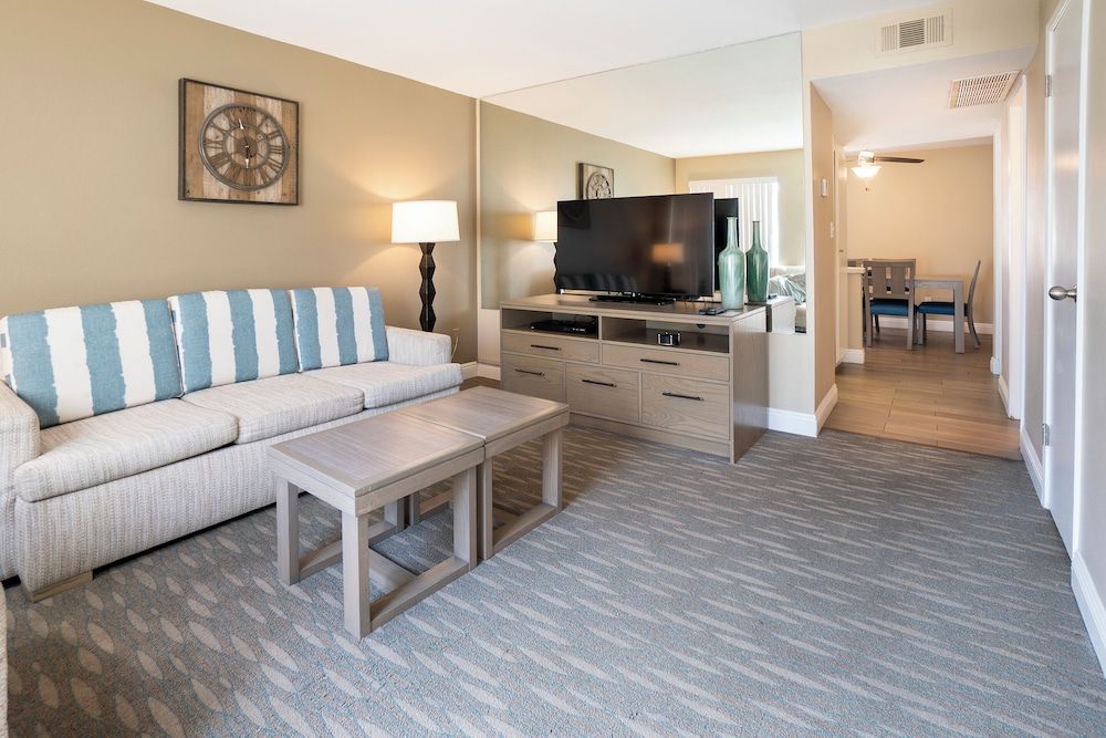 Indian Palms Vacation Club Suite, 2 Bedrooms, Non Smoking, Kitchen 6