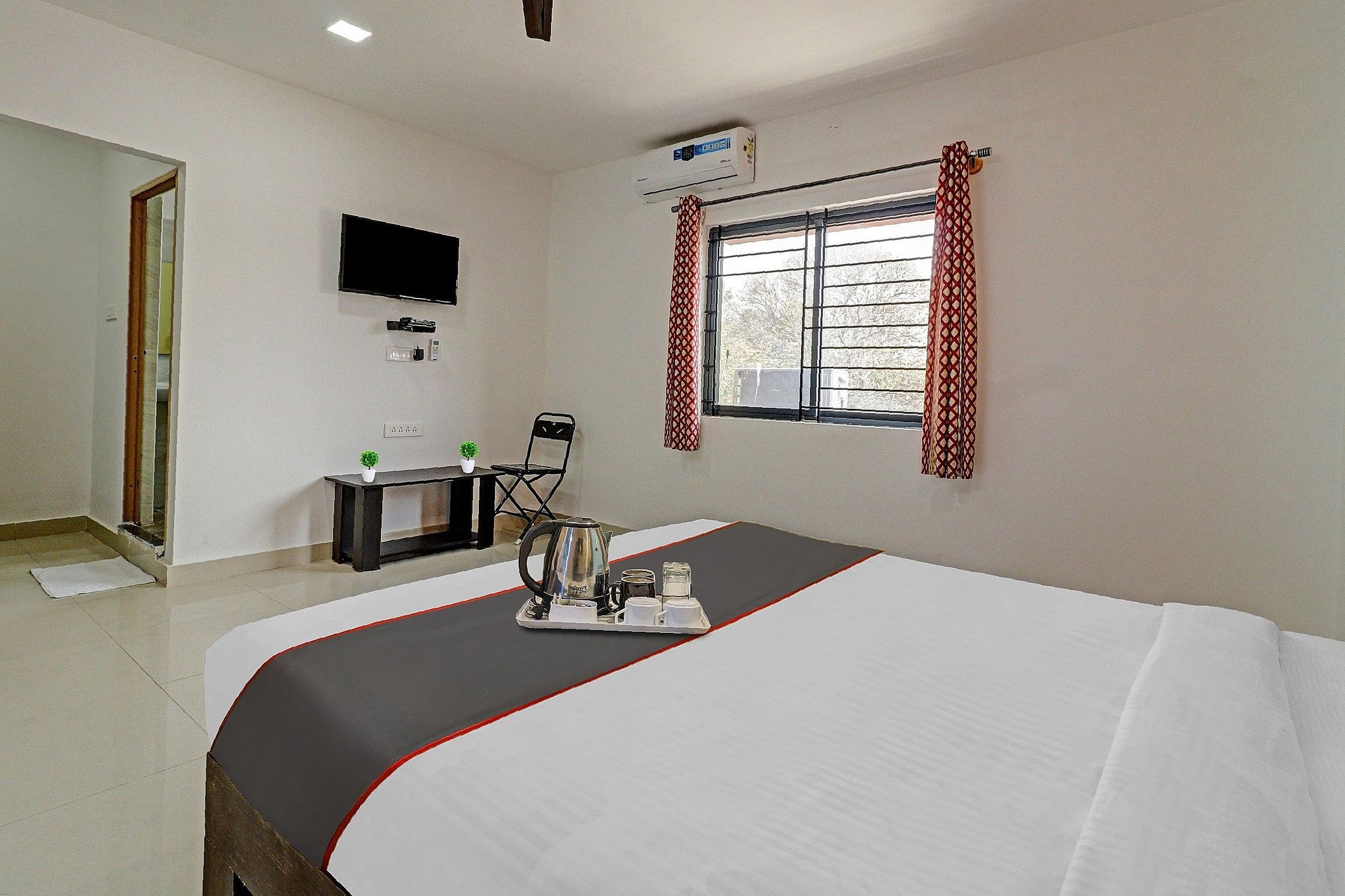 OYO 88025 Blooms Luxury Suite 7