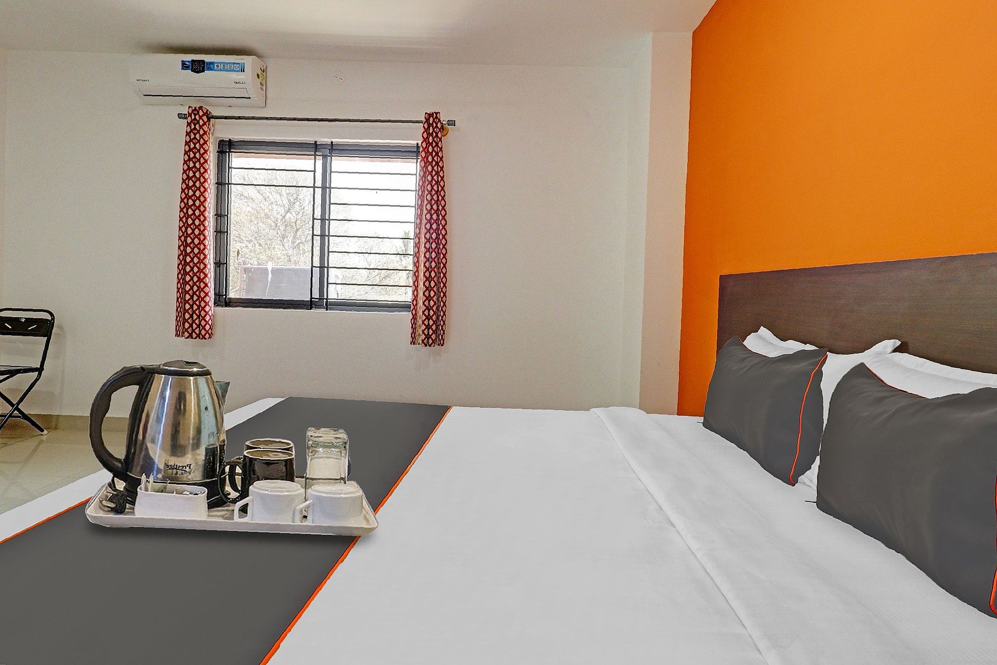 OYO 88025 Blooms Luxury Suite 5