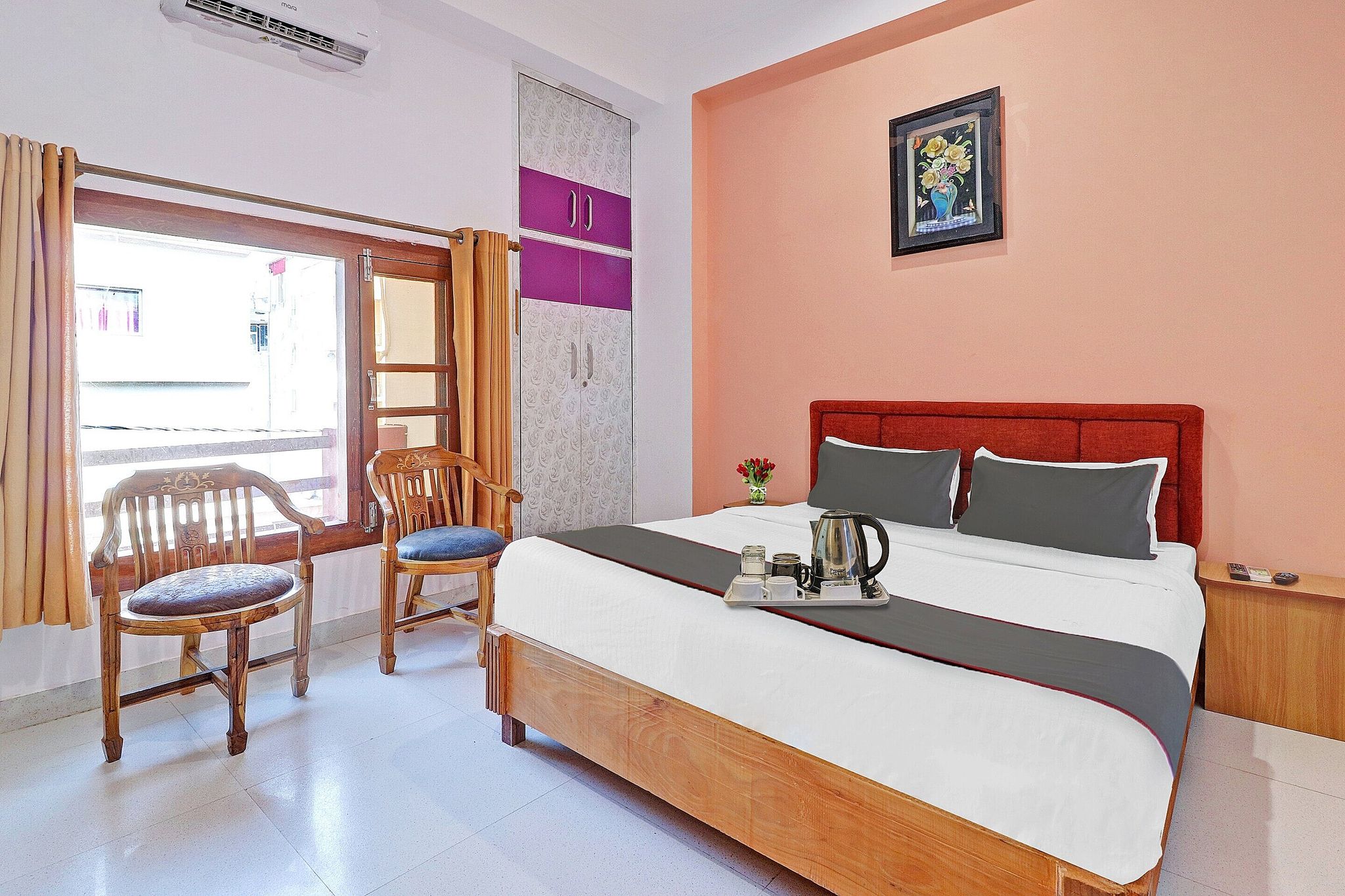 Hotel O Balaknath Temple Road Tapovan Deluxe Room