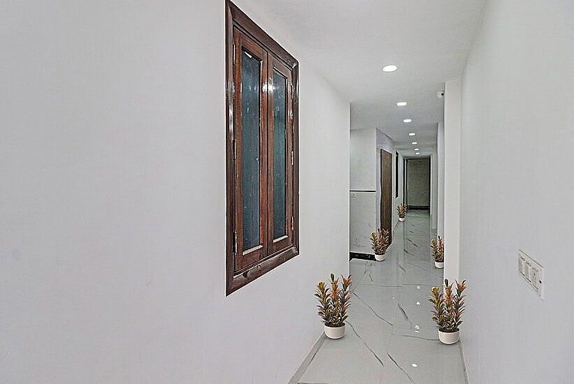undefined SPOT ON Hotel Deluxe 5