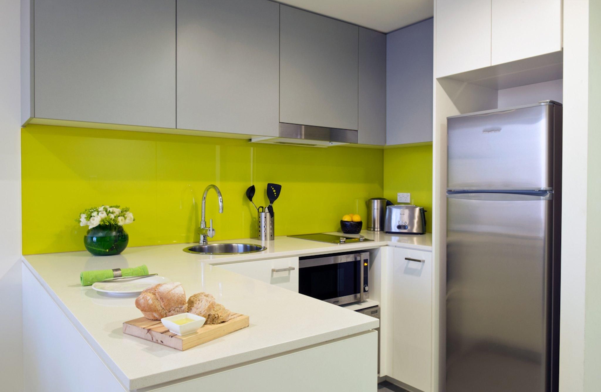 amenity (guest room)