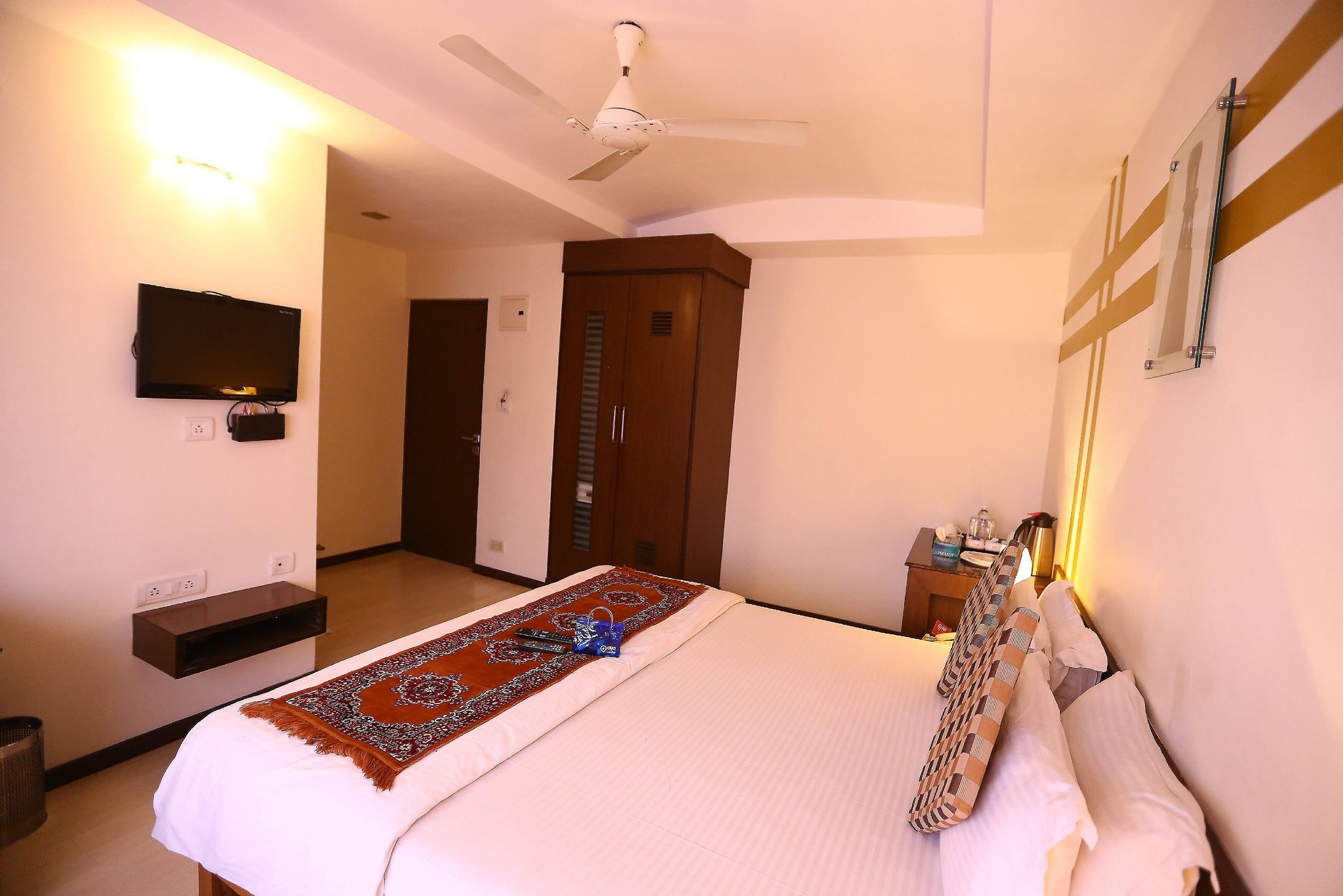 undefined Capital O J Service Appartment 2