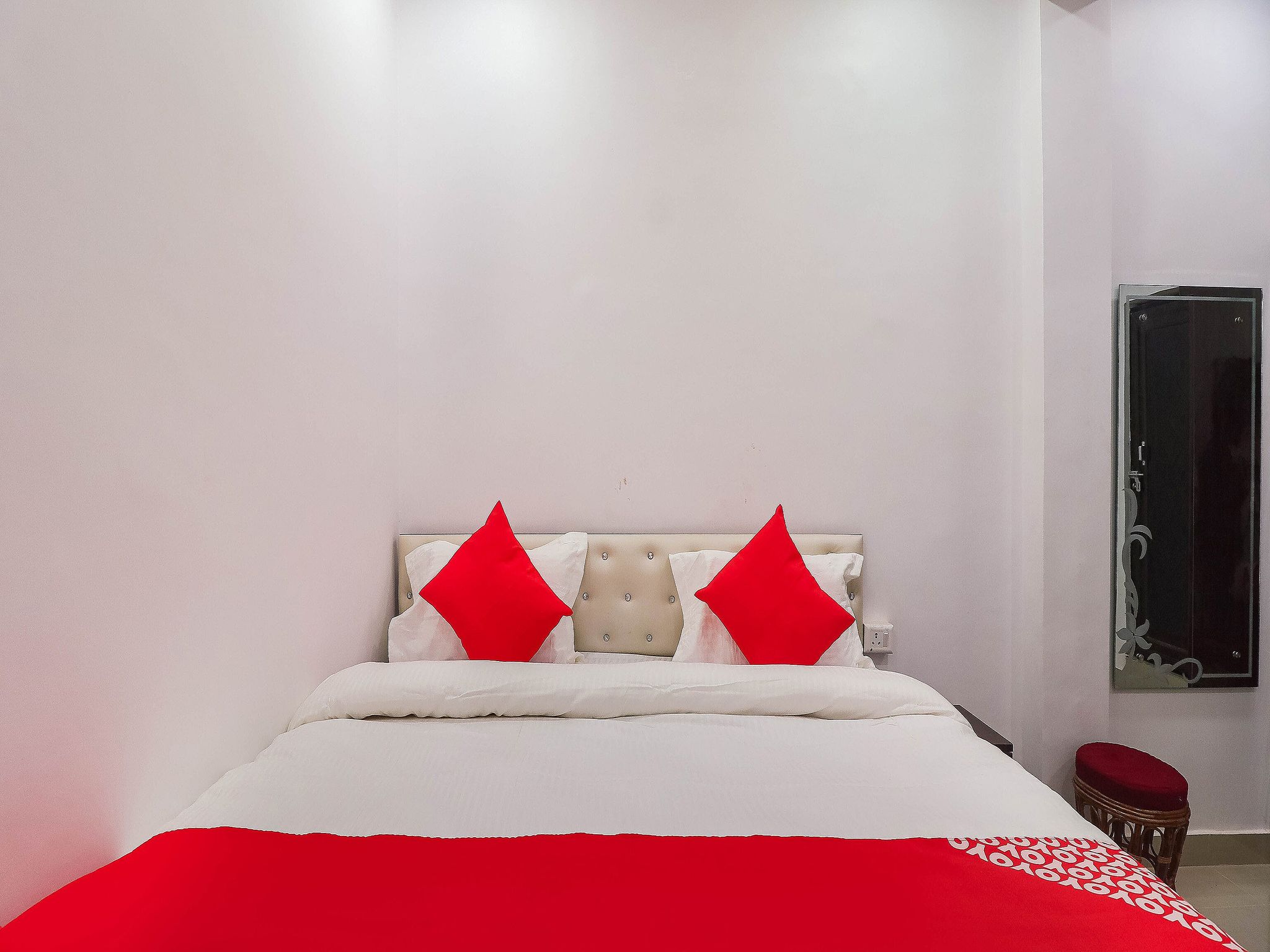 Hotel O M. S. Grand Classic Room 10