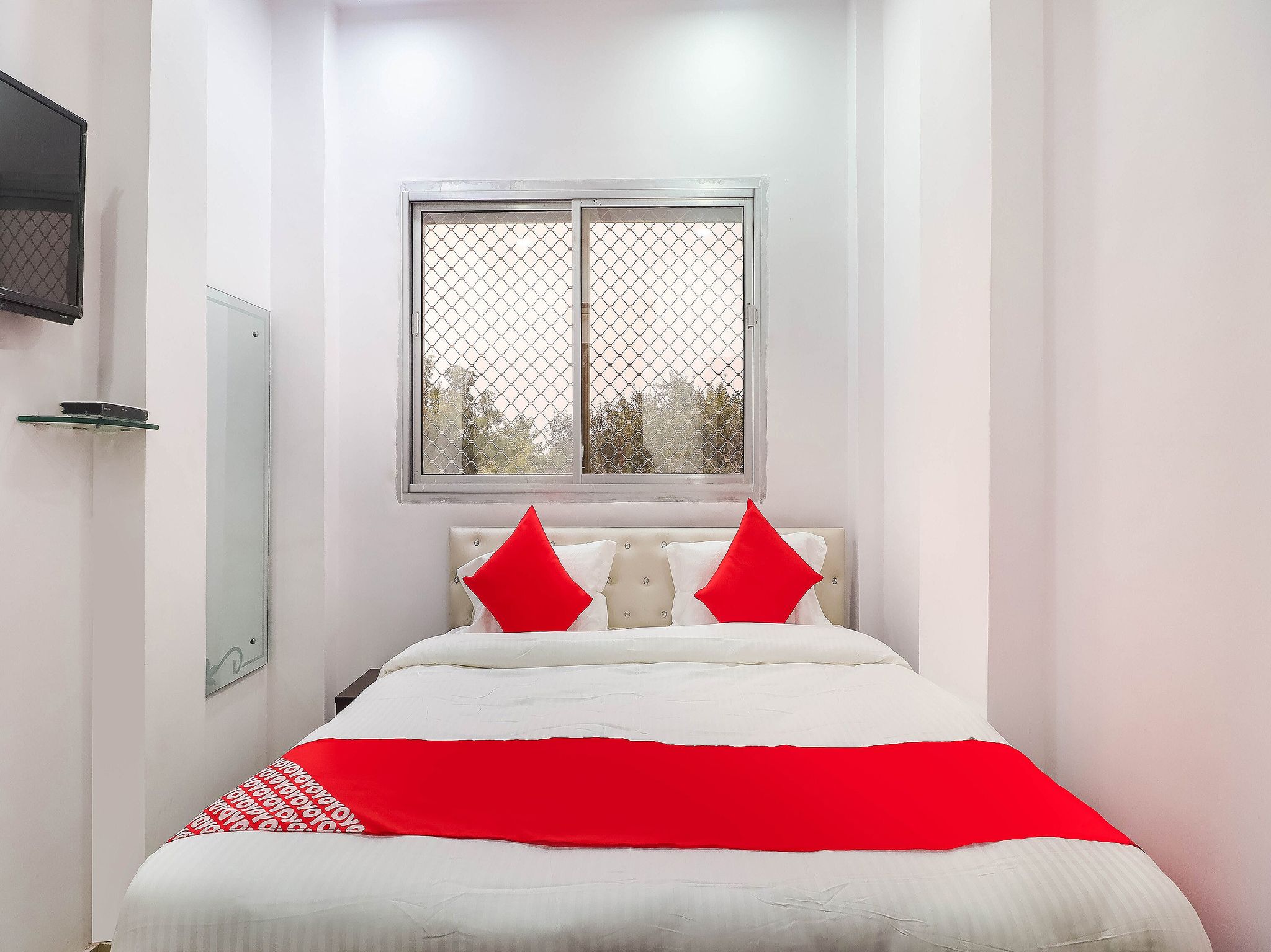 Hotel O M. S. Grand Classic Room 16