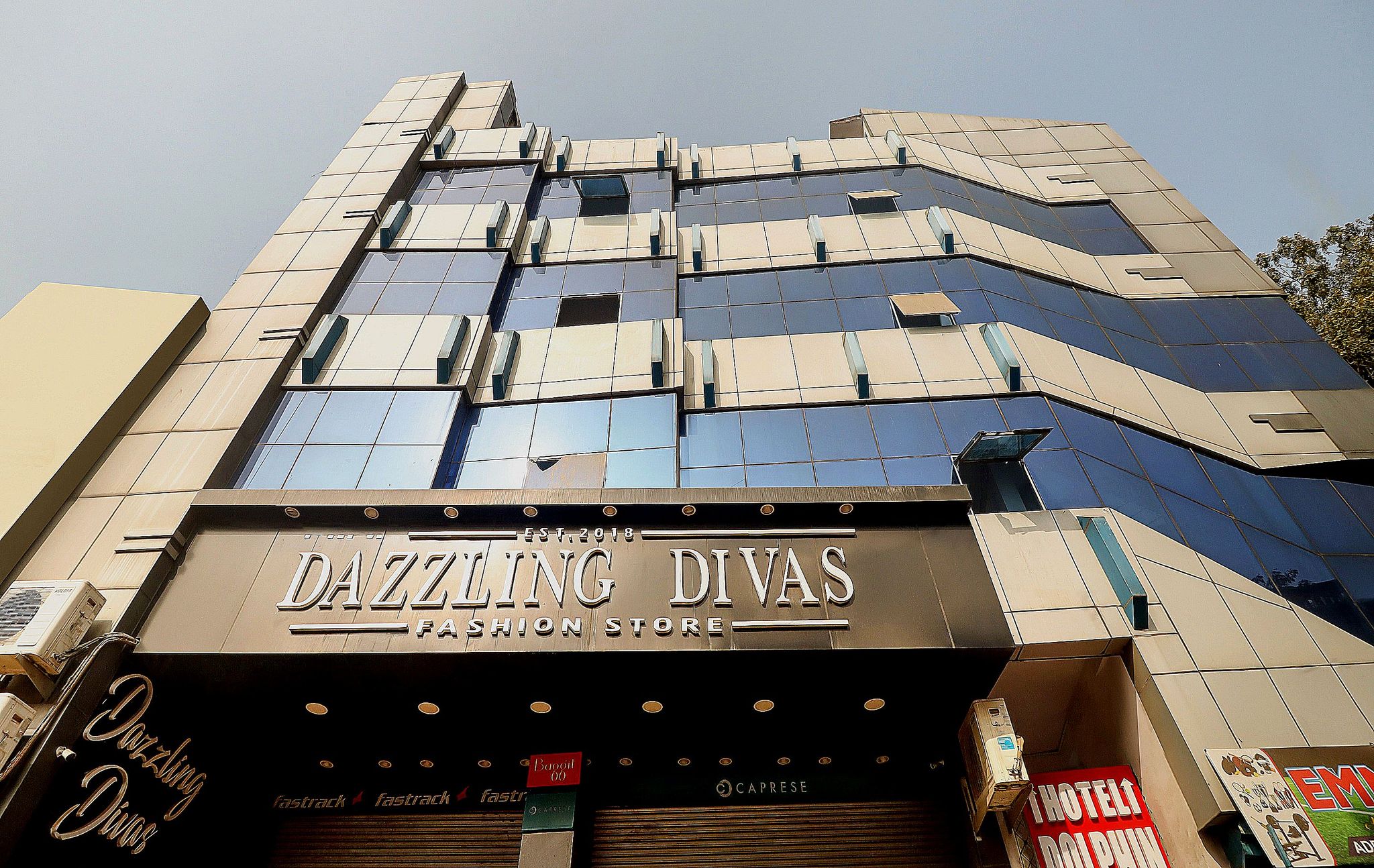 Super Hotel O Dolphin