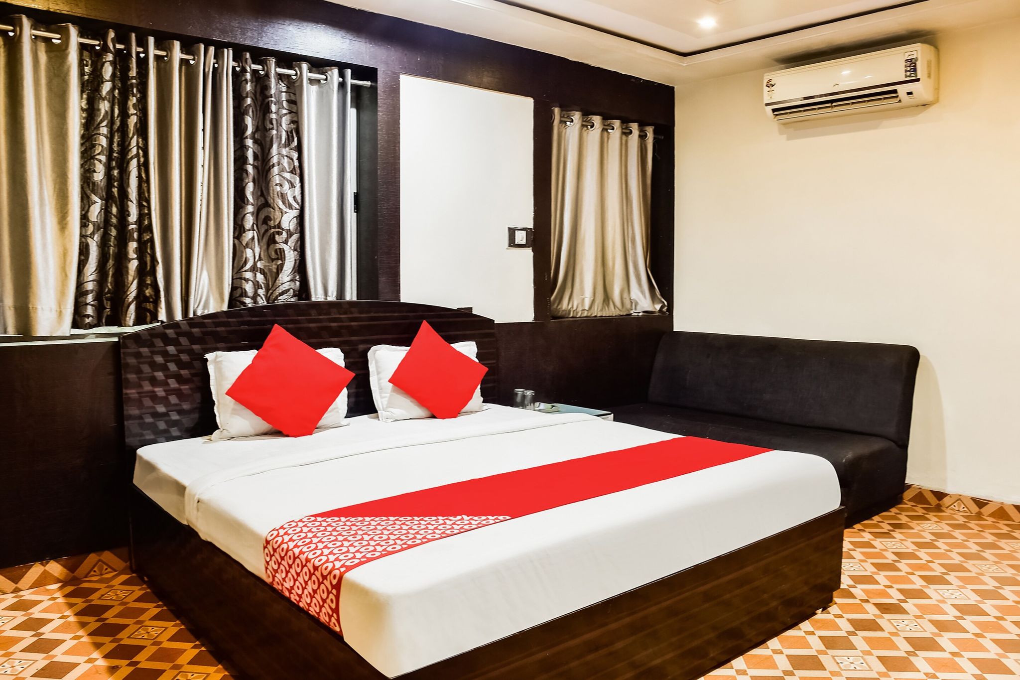 OYO Flagship Hotel Pragya 2 Classic 13