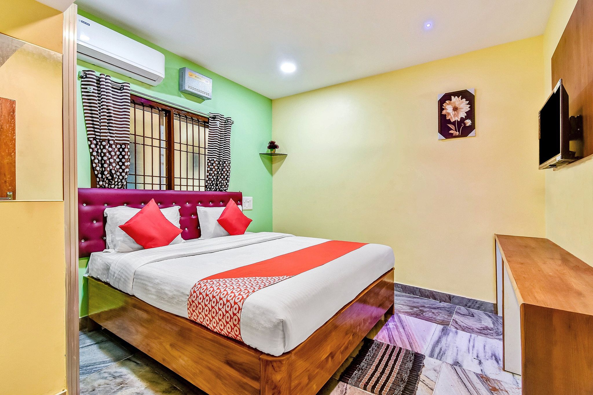 Hotel O Moody Moon Classic 5