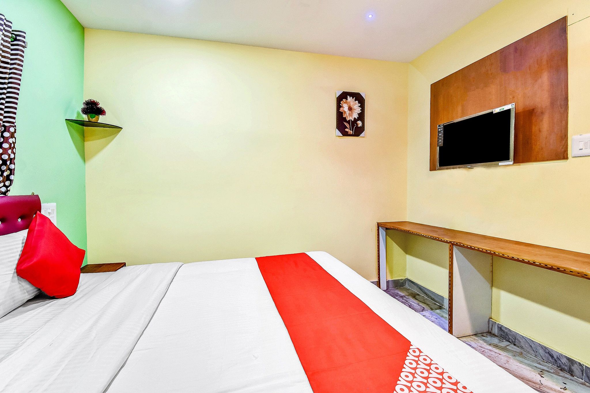 Hotel O Moody Moon Classic 11