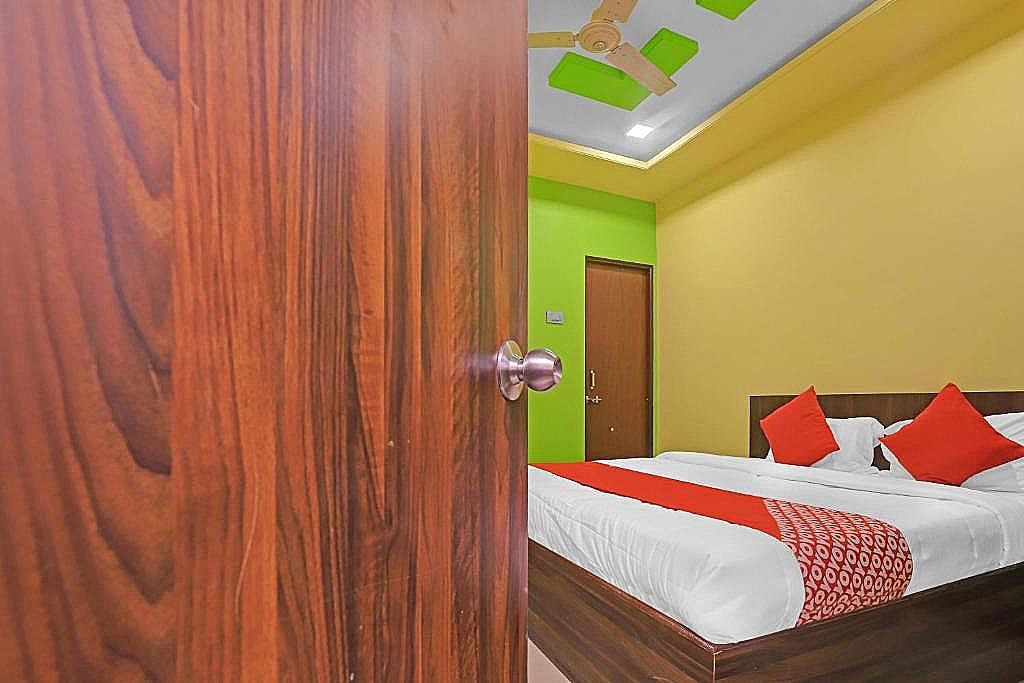 Hotel O Patil Classic Room 4