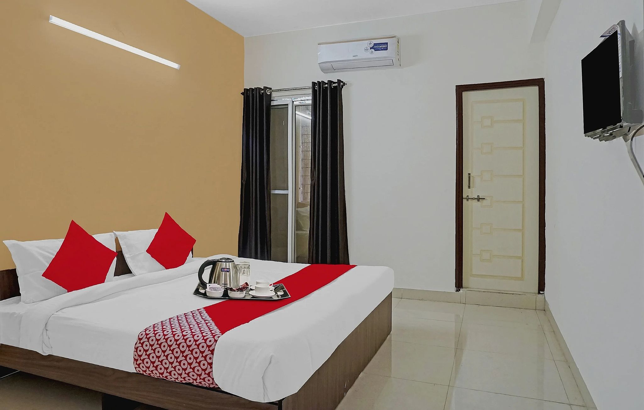 undefined Hotel O Sapphire Homes Stay 5