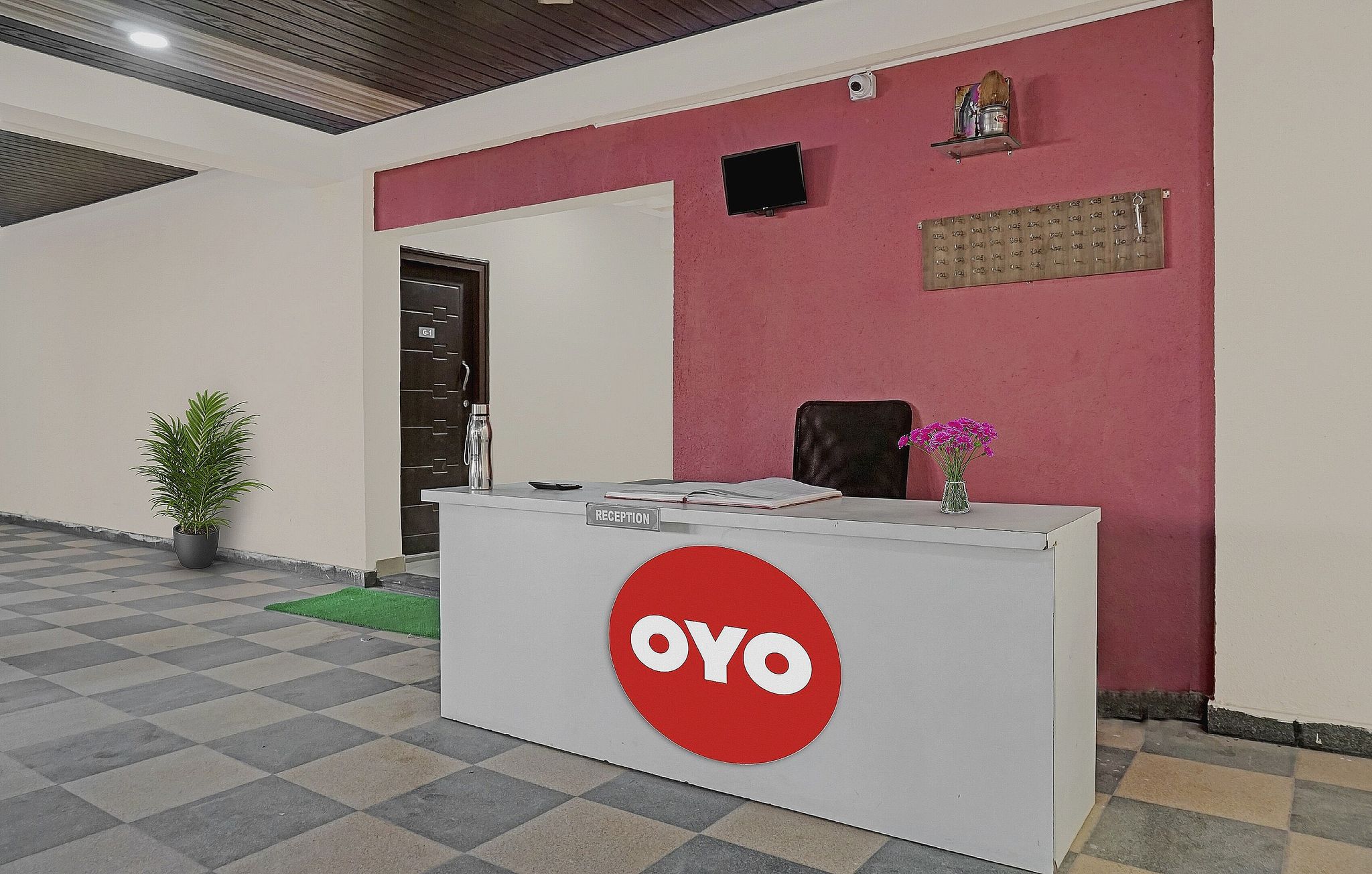 undefined Hotel O Sapphire Homes Stay 3