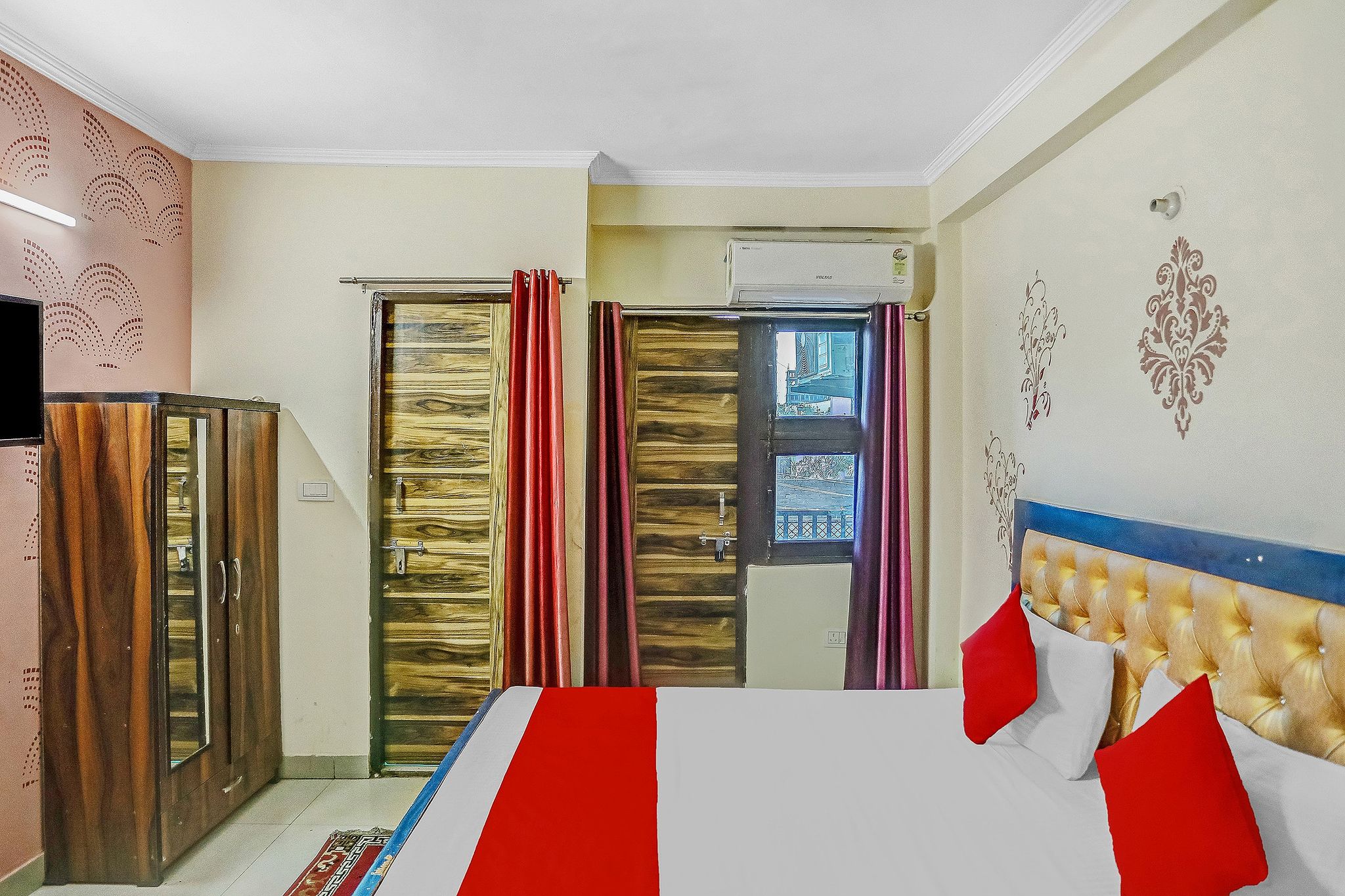 Hotel O Shankar Hotel Ghaziabad Railway Station Classic 6