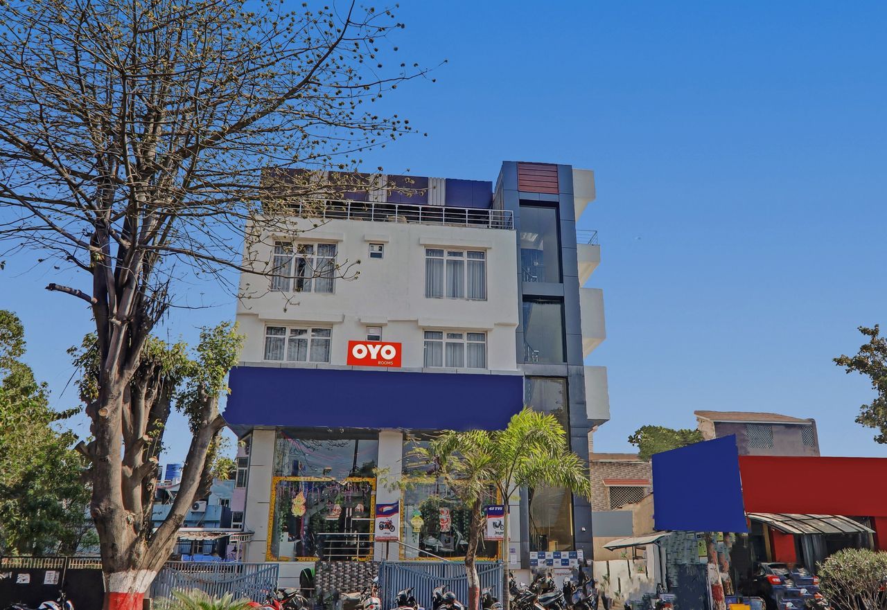 undefined OYO 86812 Oxy Kings Inn 7