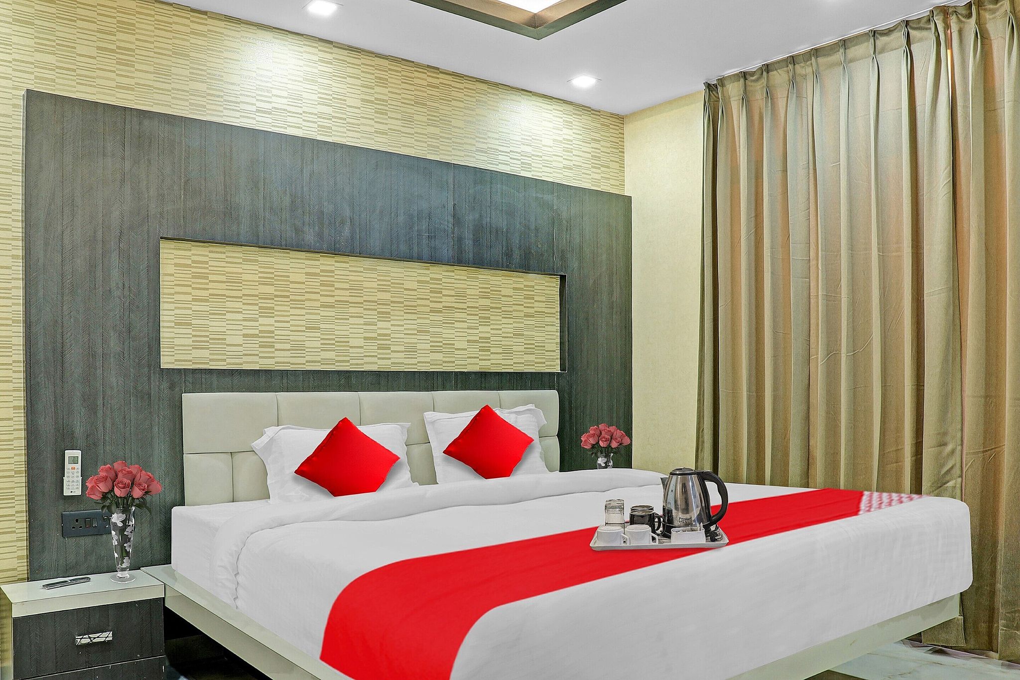 OYO 86812 Oxy Kings Inn Deluxe Room 3