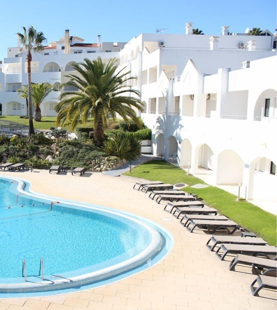 undefined Natura Algarve Club 10