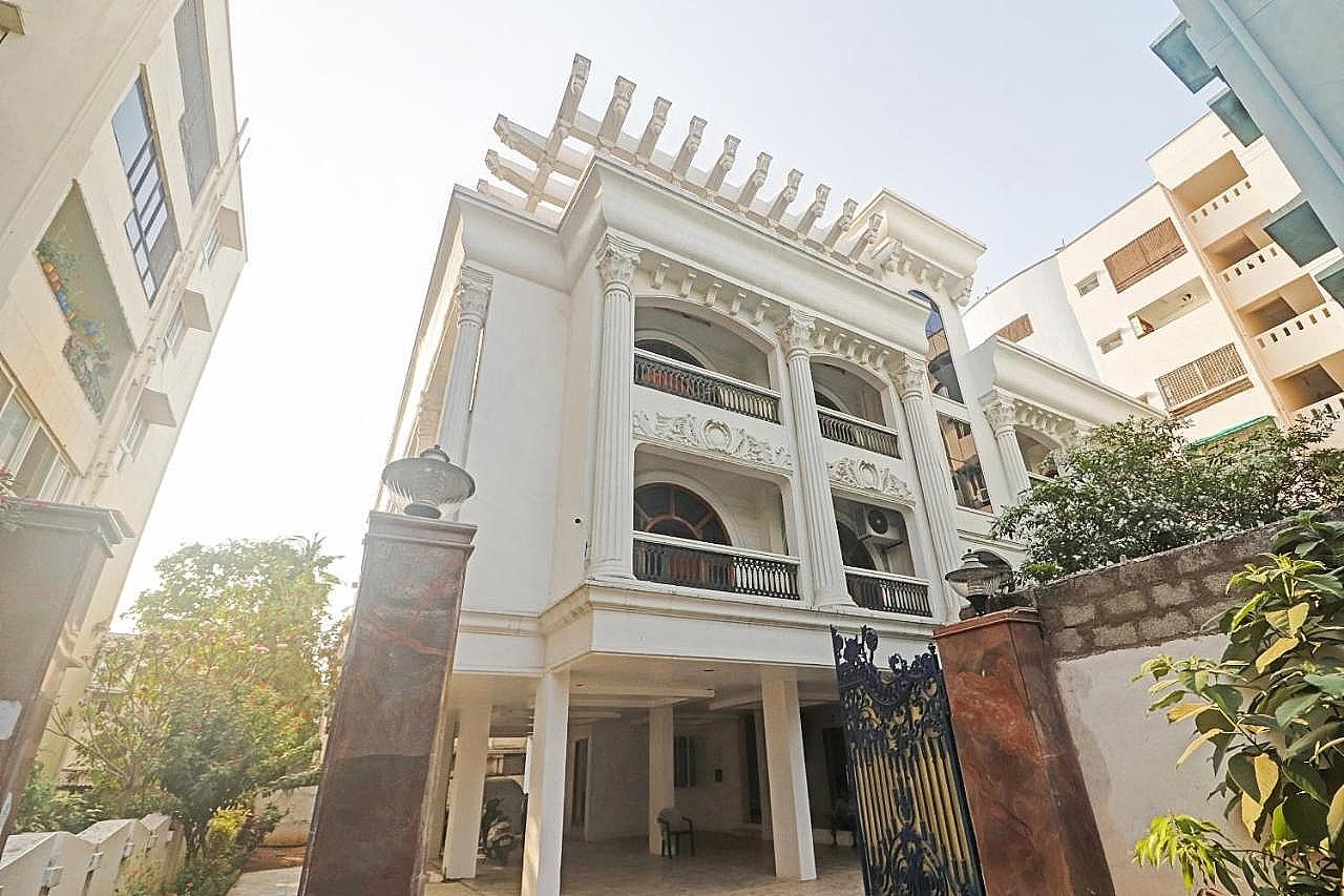 Hotel Exterior