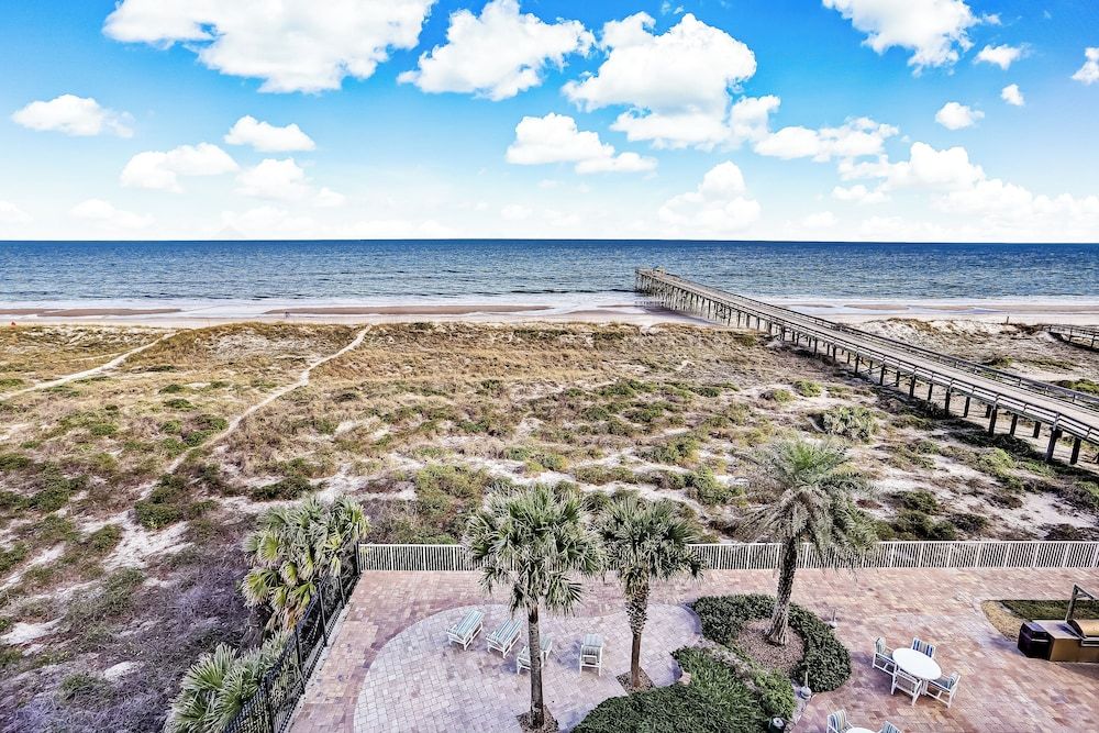 560 Amelia By The Sea